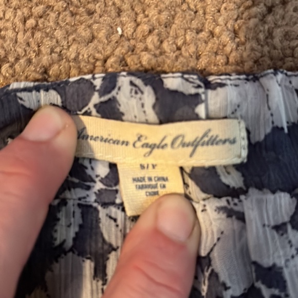 American Eagle outfitters small cute summer top. - Picture 3 of 3